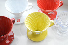 Load image into Gallery viewer, Hario V60-02 Ceramic Lemon Yellow